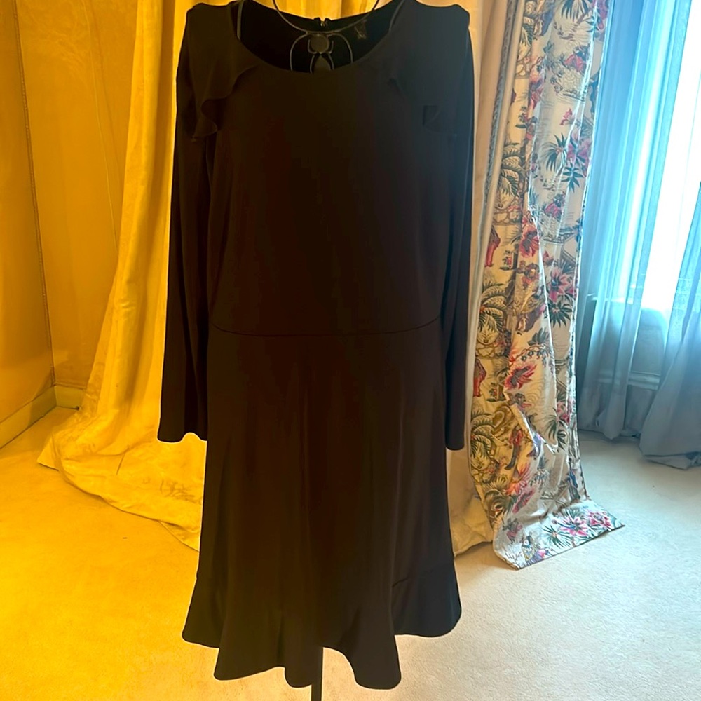 Ann Taylor Black Long-Sleeve Ruffle Hem Dress